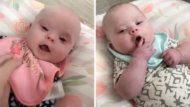 Lily et Chloé, deux jumelles aux yeux pétillants et aux sourires communicatifs