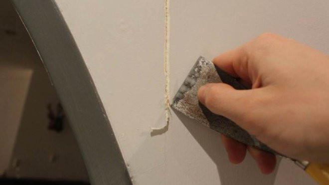 Application de la pâte maison sur différentes surfaces