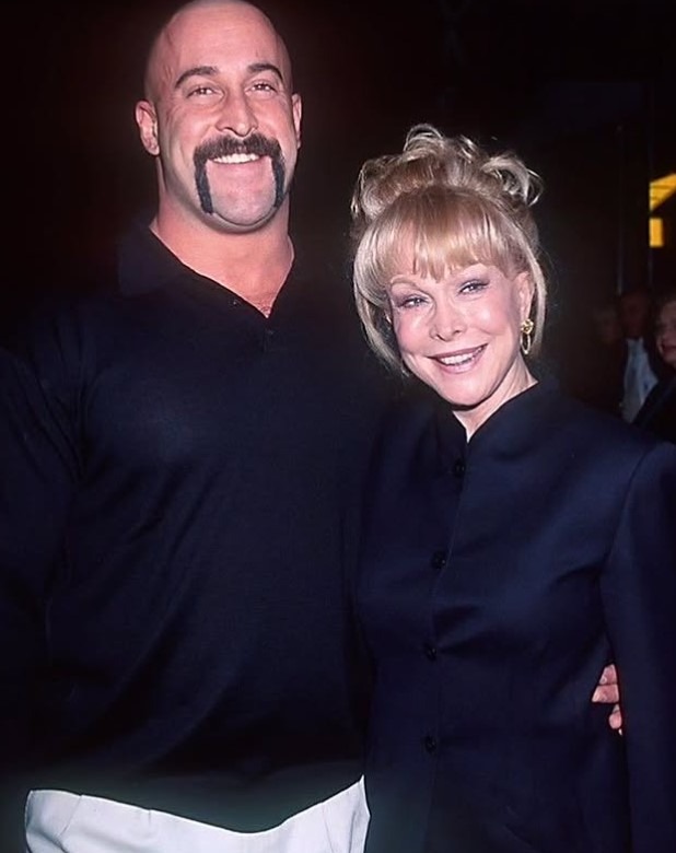 Barbara Eden aujourd'hui, visage serein malgré les épreuves