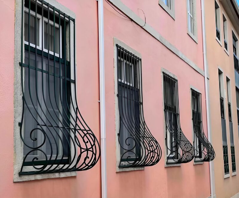 Détail d'une grille de fenêtre