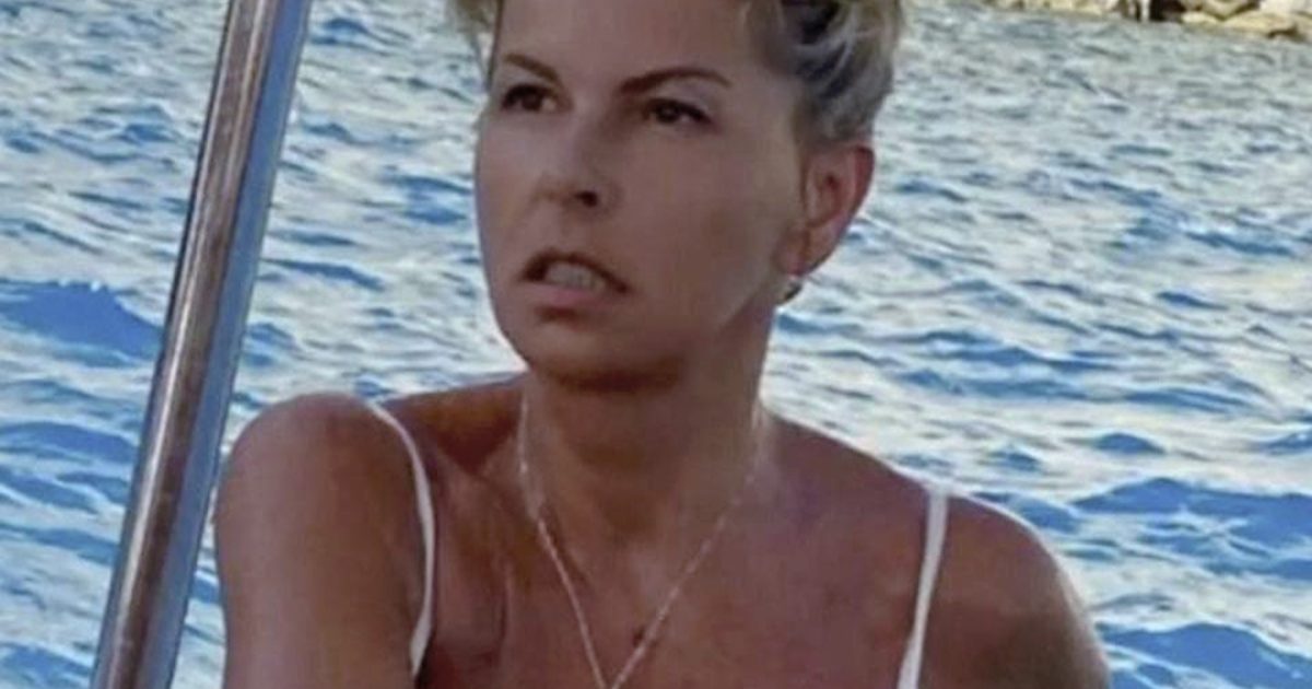 Caroline Margeridon 58 Ans Et Rayonnante L antiquaire D Affaire Caroline Margeridon 58 Ans Et Rayonnante L antiquaire D Affaire