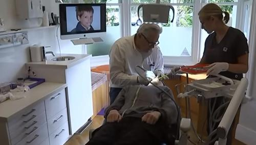 Evan pendant son traitement orthodontique