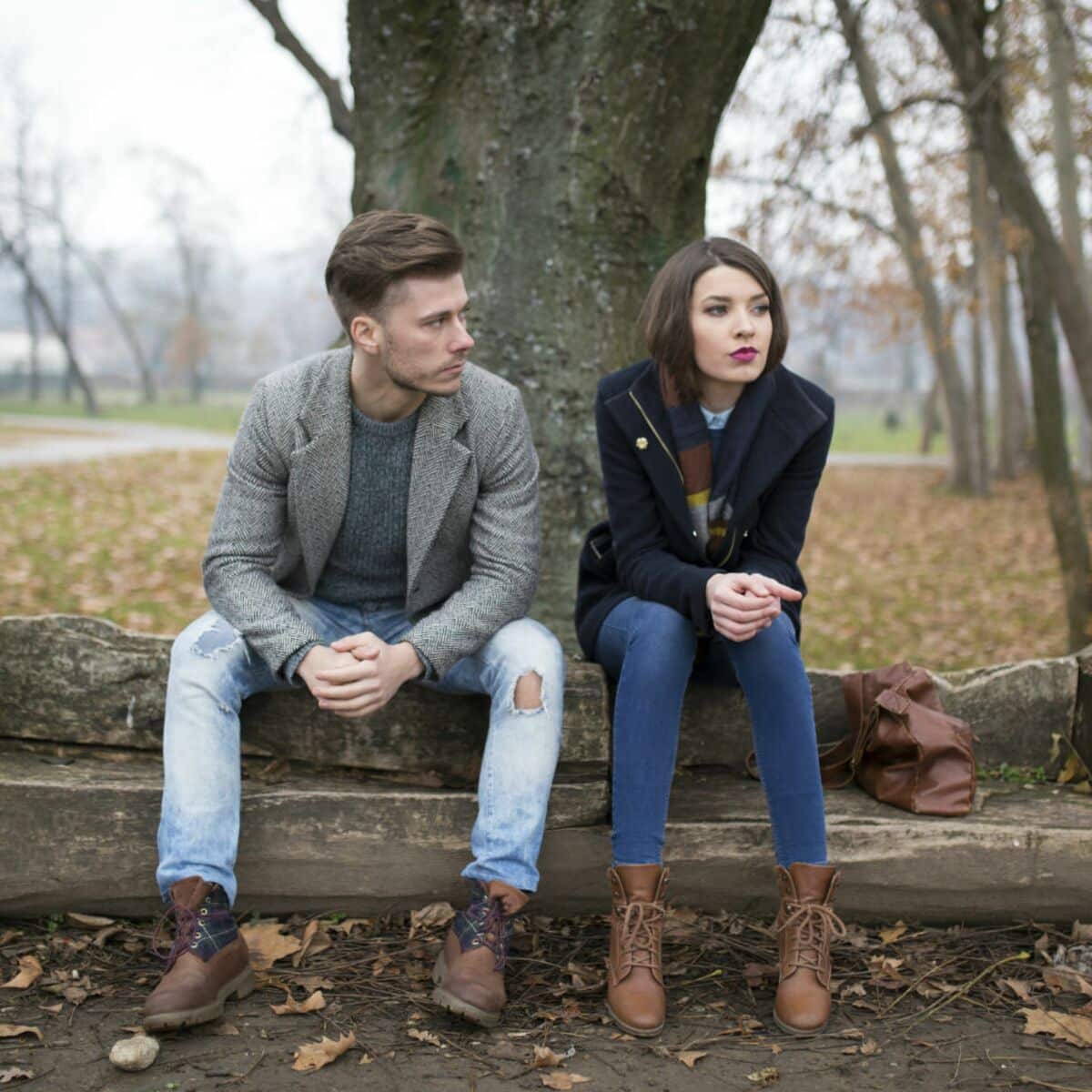 Femme malheureuse en couple