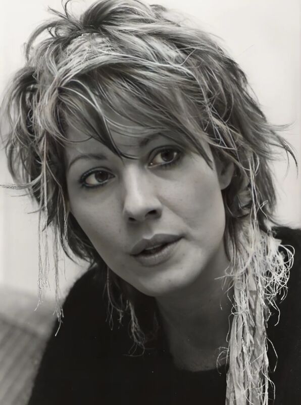 Linda Kozlowski dans son rôle humanitaire